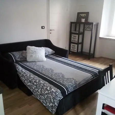45m² 1 slaapkamer, 1 privé badkamer Appartement in Izola Buitenkant foto
